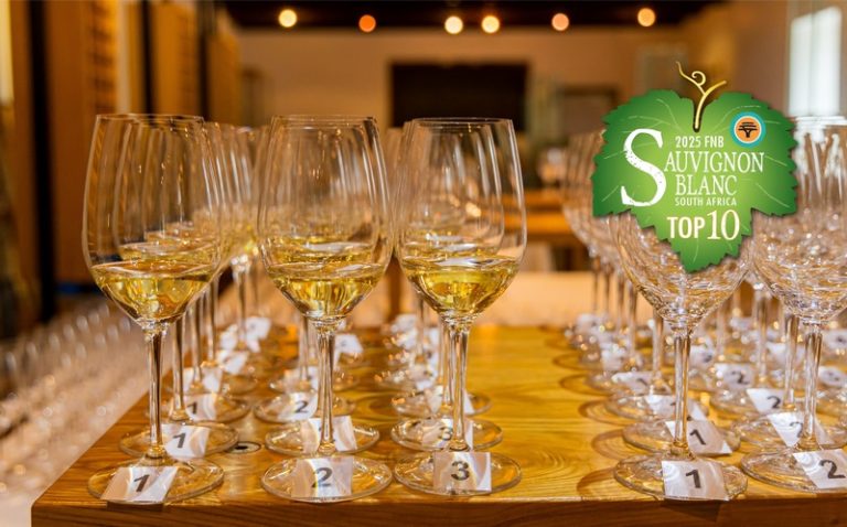 Calling All Winemakers: Entries Open for FNB Sauvignon Blanc SA Top 10