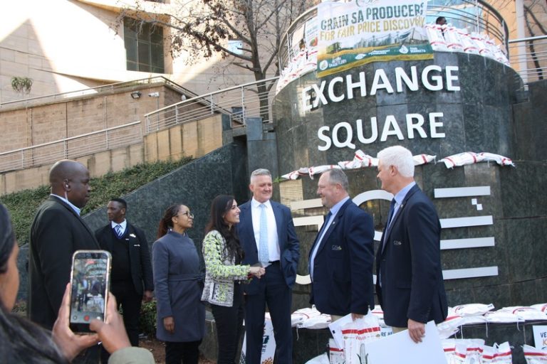Grain SA Delivers JSE Petition as Soybean Pricing Dispute Escalates
